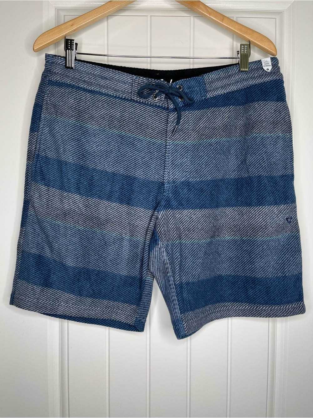 Vissla Sofa Surfer Shorts Harbor Blue Stripe Fleece Mens Size 32 Casual Relaxed